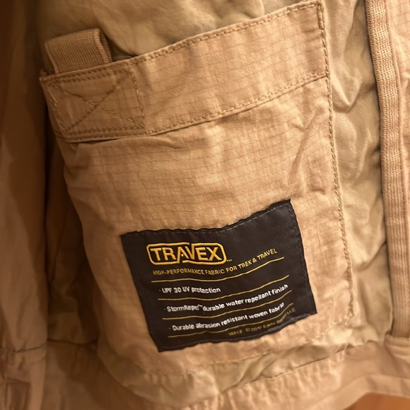 Eddie Bauer Vest😊 - Picture 10 of 12